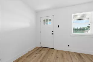 1701 Aster St, Gainesville, TX 76240 - Photo 8