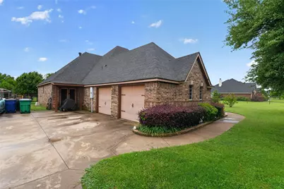 1916 Buckskin Road, Crowley, TX 76036 - Photo 24