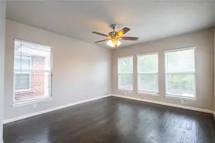 3009 Hemphill St, Fort Worth, TX 76110 - Photo 14