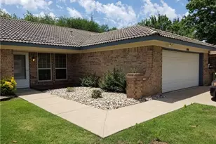 106 Iberis Ct, Arlington, TX 76018 - Photo 2