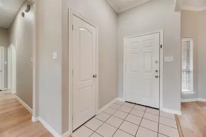1517 White Willow Lane, Arlington, TX 76002 - Photo 4