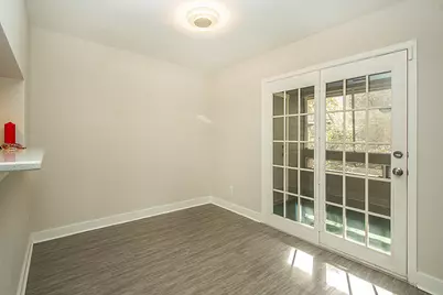 1104 Riverchase Lane #204, Arlington, TX 76011 - Photo 10