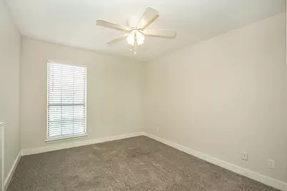 1104 Riverchase Lane #204, Arlington, TX 76011 - Photo 14