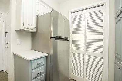 1104 Riverchase Lane #204, Arlington, TX 76011 - Photo 6