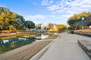 677 Cimarron Trail, Irving, TX 75063 - Photo 12