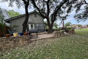 9340 Mountain Lake Cir, Fort Worth, TX 76179 - Photo 10
