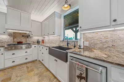 23241 County Road 2159, Troup, TX 75789 - Photo 8
