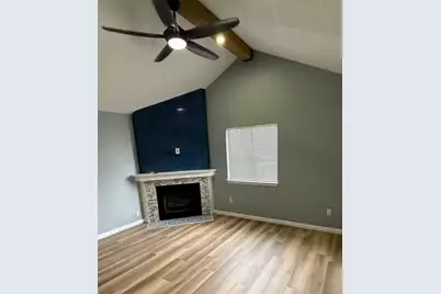 610 Lemons Street, Cedar Hill, TX 75104 - Photo 2