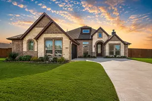 206 Morning Light Ln, Waxahachie, TX 75165 - Photo 2