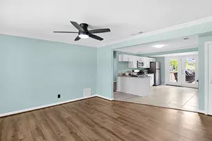 1812 Spring Lake Dr, Mesquite, TX 75149 - Photo 10
