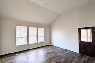 409 Giles St, Mineola, TX 75773 - Photo 4