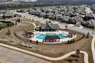 1017 Wrenwood Dr, Justin, TX 76247 - Photo 40