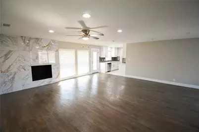 1422 Addington Street, Irving, TX 75062 - Photo 8