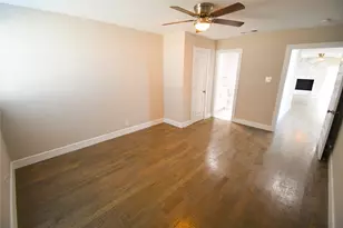 1422 Addington St, Irving, TX 75062 - Photo 16
