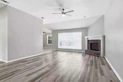 8105 Clipper Street, Frisco, TX 75035 - Photo 4