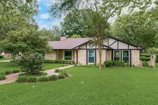 208 Lorene Dr, Red Oak, TX 75154 - Photo 4