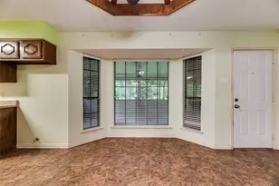 208 Lorene Dr, Red Oak, TX 75154 - Photo 12