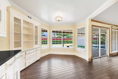 6109 Highgate Lane, Dallas, TX 75214 - Photo 10