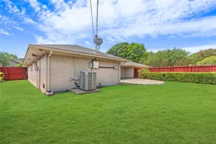 6109 Highgate Ln, Dallas, TX 75214 - Photo 24