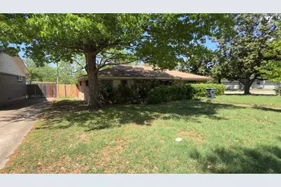 8591 Sweetwater Drive, Dallas, TX 75228 - Photo 2