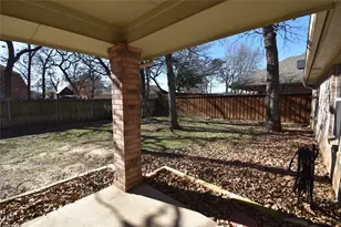 808 Royal Oak Ln, Burleson, TX 76028 - Photo 34