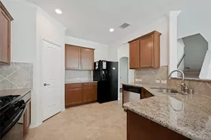 13216 Ragged Spur Ct, Fort Worth, TX 76052 - Photo 14