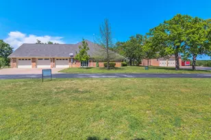 327 Saddle Club Rd, Weatherford, TX 76088 - Photo 2