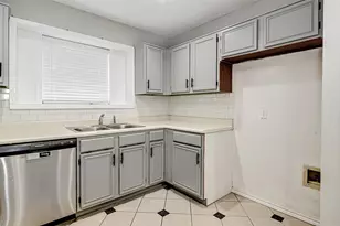 120 N Flaxseed Ln, Fort Worth, TX 76108 - Photo 10
