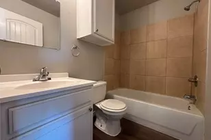 615 N Cleveland Ave, Sherman, TX 75090 - Photo 18