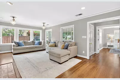 2912 6th Avenue, Fort Worth, TX 76110 - Photo 8
