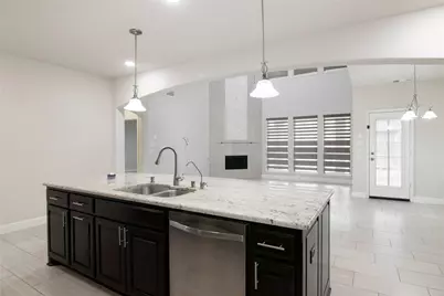 604 Winehart Street, Lewisville, TX 75056 - Photo 14