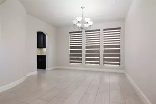 604 Winehart St, Lewisville, TX 75056 - Photo 6