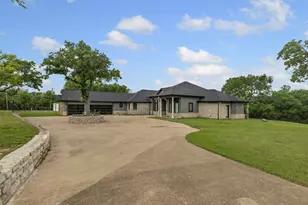 2100 Gene Ct, Granbury, TX 76048 - Photo 4