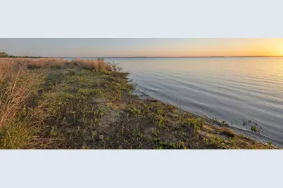 1616 Hillside Drive, Sanger, TX 76266 - Photo 24