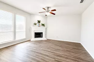 9505 Cypress Lake Dr, Fort Worth, TX 76036 - Photo 10