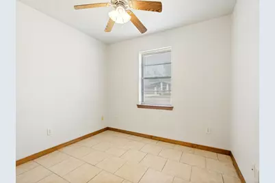 544 Thompson Drive, Saginaw, TX 76179 - Photo 10