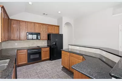 2239 Maserati Drive, Frisco, TX 75033 - Photo 6