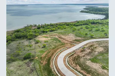 1613 Hillside Drive, Sanger, TX 76266 - Photo 8