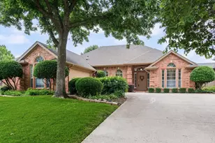 1825 Callender Hill Rd, Mansfield, TX 76063 - Photo 1