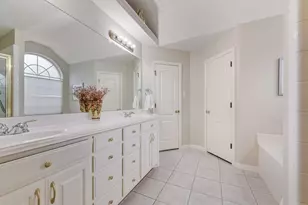 1825 Callender Hill Rd, Mansfield, TX 76063 - Photo 10