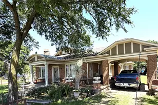 406 Walnut St, Forreston, TX 76041 - Photo 2