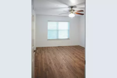 244 Turnberry Lane, Lewisville, TX 75067 - Photo 14