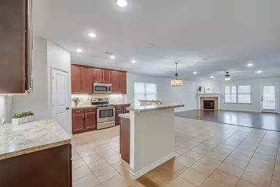 15036 Seventeen Lakes Boulevard, Fort Worth, TX 76262 - Photo 6