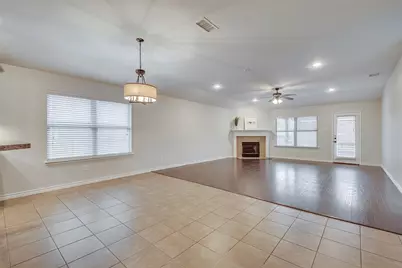 15036 Seventeen Lakes Boulevard, Fort Worth, TX 76262 - Photo 10