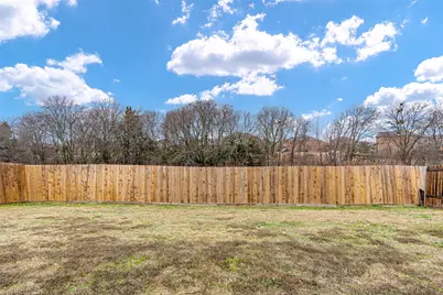 1431 Park Trails Boulevard, Princeton, TX 75407 - Photo 14