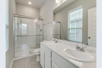 920 Ravenwood Lane, Van Alstyne, TX 75495 - Photo 8