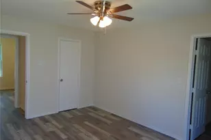 6227 Teague Dr, Dallas, TX 75241 - Photo 4