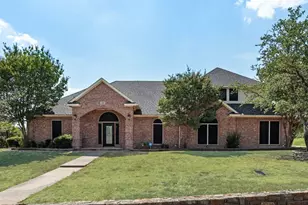 10017 Seville Dr, Fort Worth, TX 76179 - Photo 2