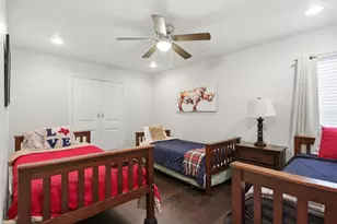 1505 Lakeview Dr, Grand Prairie, TX 75051 - Photo 22