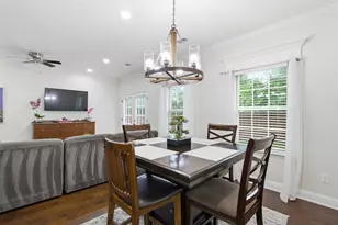 1505 Lakeview Dr, Grand Prairie, TX 75051 - Photo 12